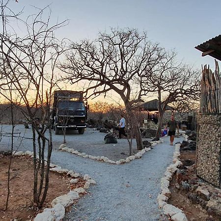 Etosha Village Campsite Okaukuejo Luaran gambar