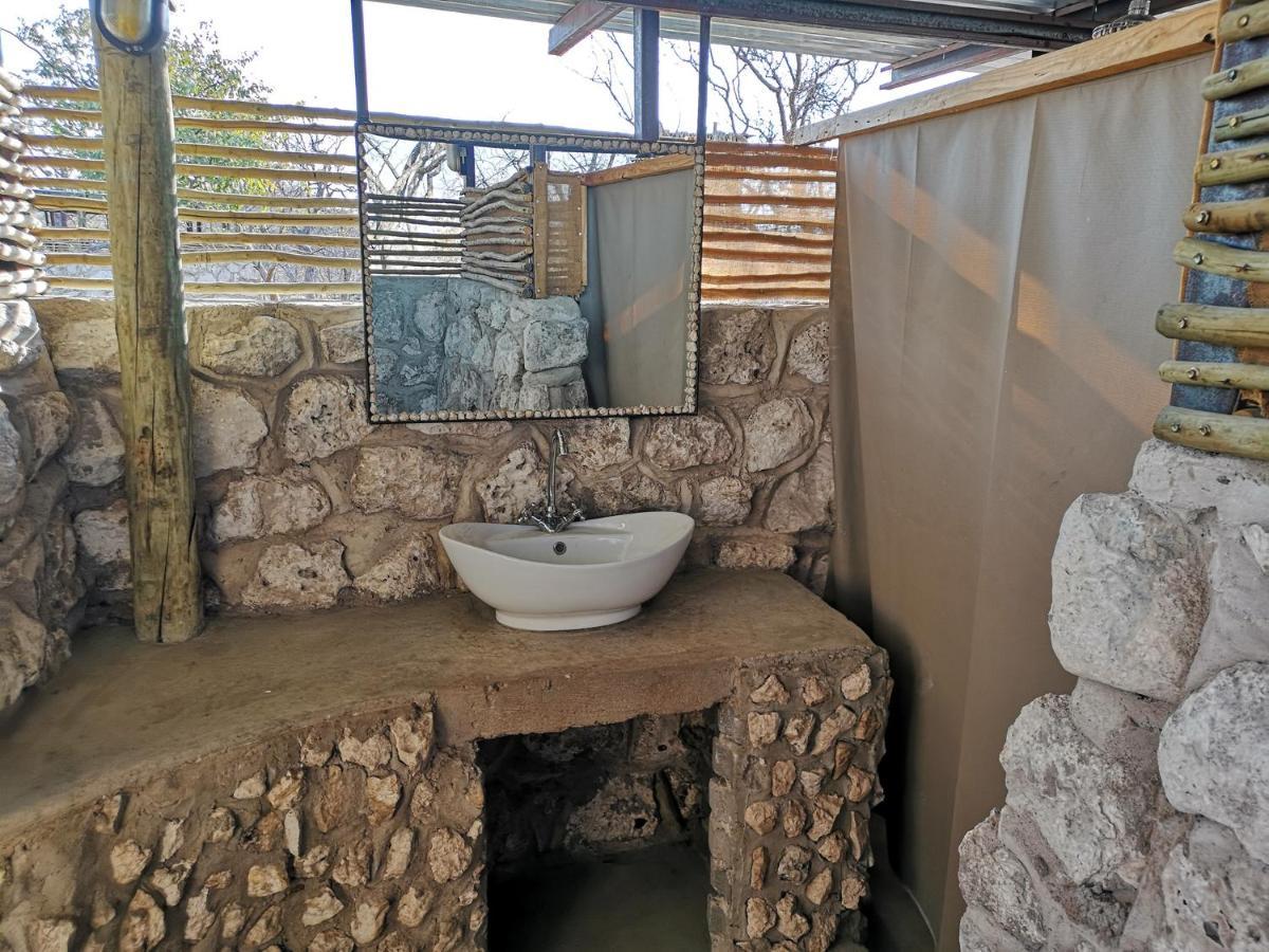 Etosha Village Campsite Okaukuejo Luaran gambar