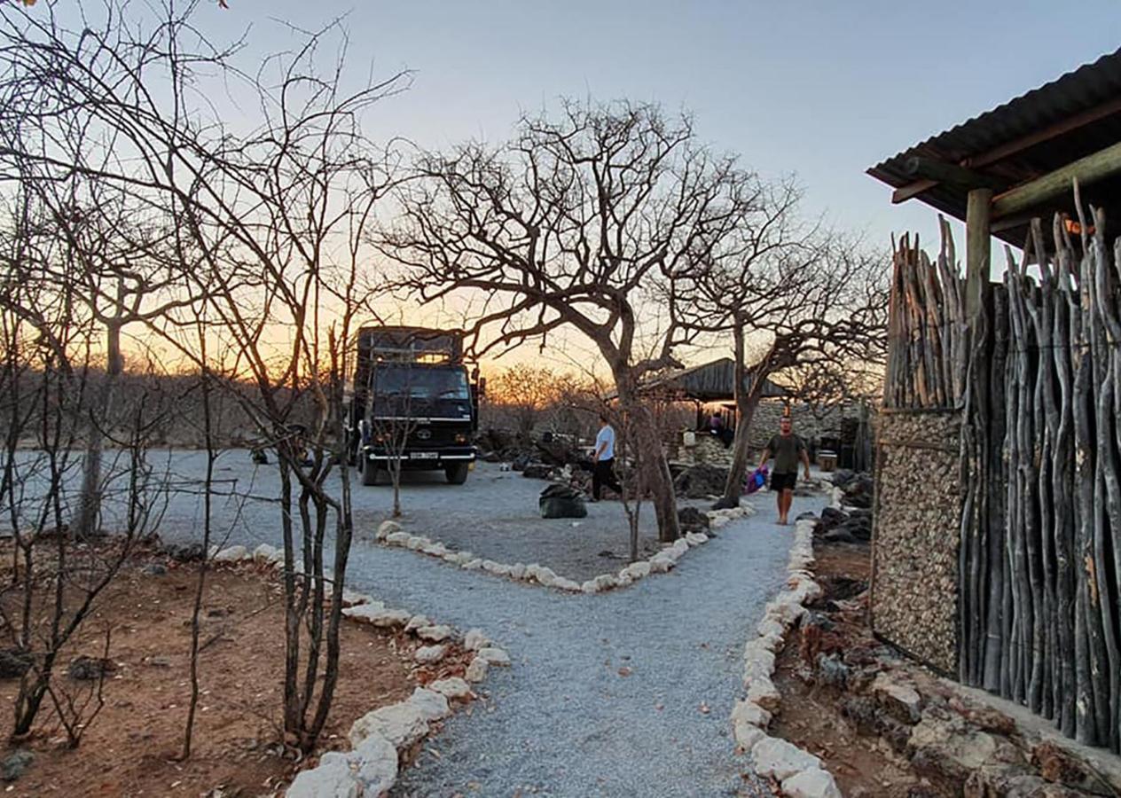 Etosha Village Campsite Okaukuejo Luaran gambar